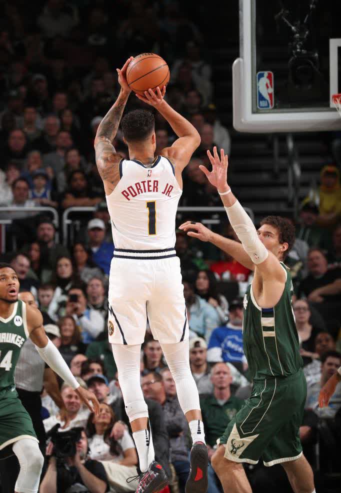 包含Doinb赛事官方发布连败新规，掘金争议不断！的词条